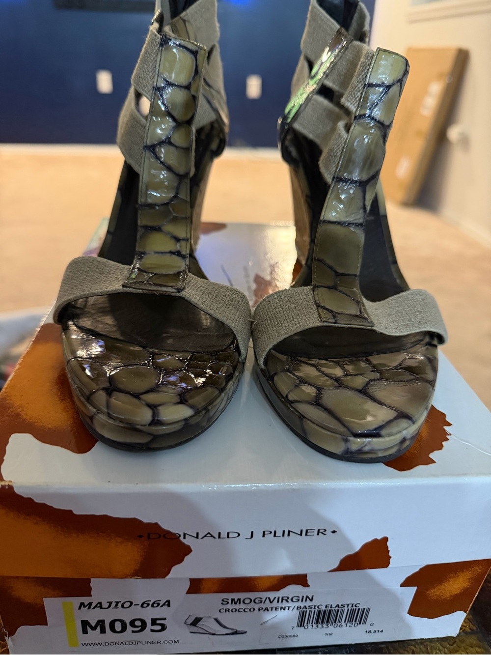 Donald J. Pliner Smog/Olive Crocco Patent T‑Strap Heels